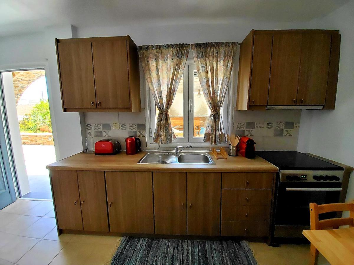 Appartement Nefeli à Livadi  Extérieur photo