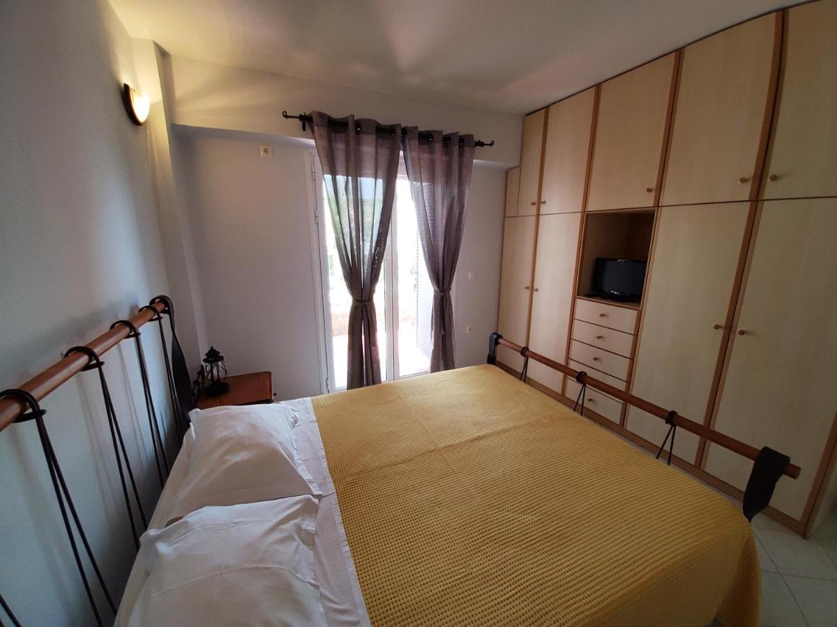 Appartement Nefeli à Livadi  Extérieur photo