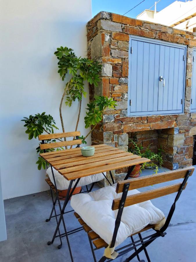 Appartement Nefeli à Livadi  Extérieur photo